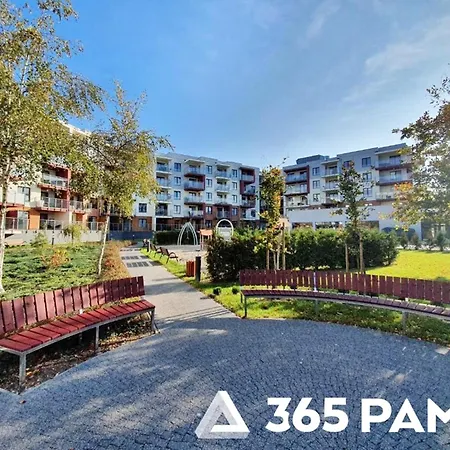 365pam - Z Basenem Polanki Park * كولوبرزيغ